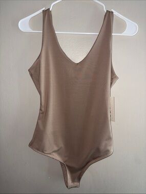 Gaze - Sleek Taupe Bodysuit